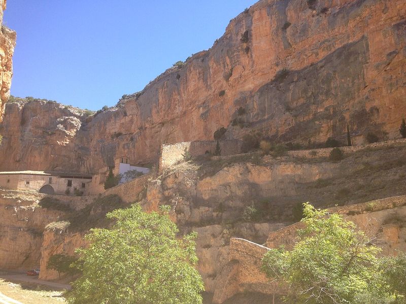 Balnearios del río Mesa y santuario