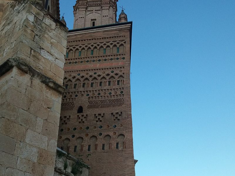 Torre de Santa María y castillo